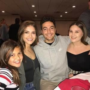 Meet your Posher, Nicholas